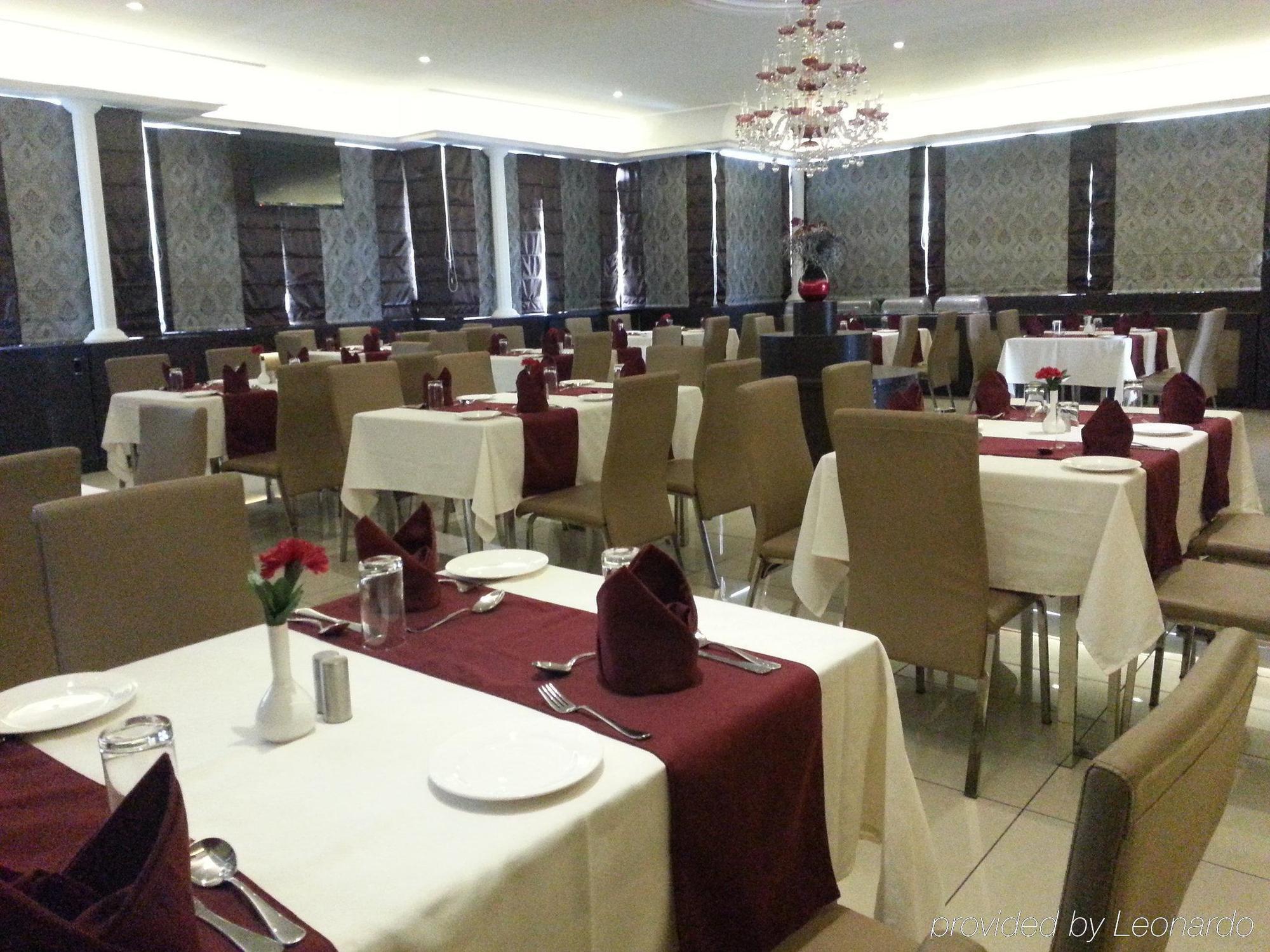 Genx Banjara Hill 1589 Hotel Hyderabad Exterior photo