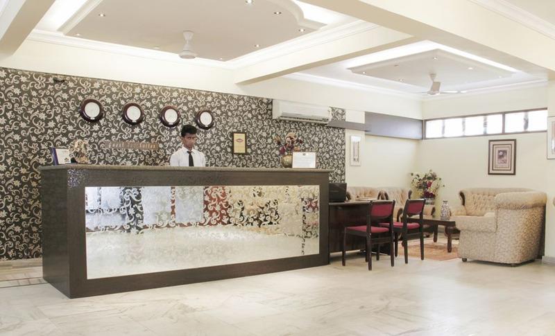 Genx Banjara Hill 1589 Hotel Hyderabad Exterior photo